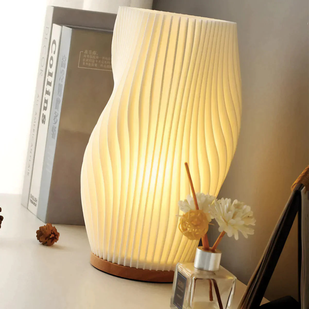 LumaNova USB Desk Lamp With Dual Wave Screens For Ambience